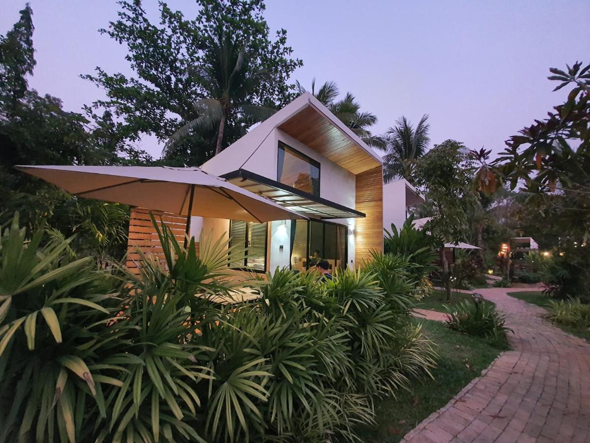 Villa Panalai Nakhon Nayok Exterior photo